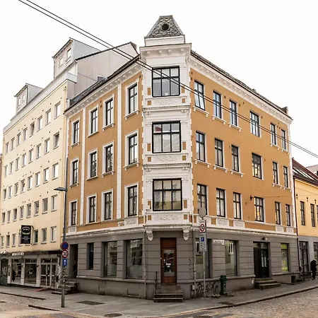 Dinbnb L Dream L 200m To Torgalmenningen Apartmán